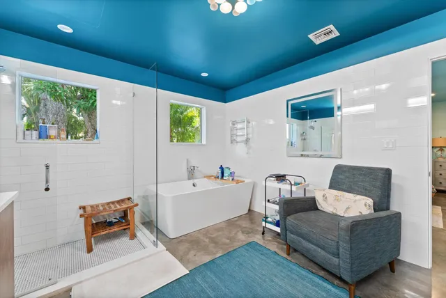 $2,167,565 | 1455 Northeast 4th Avenue, Boca Raton, FL 33432