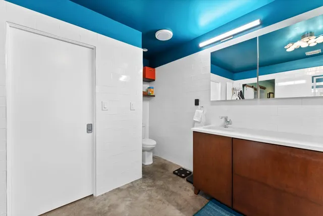 $2,167,565 | 1455 Northeast 4th Avenue, Boca Raton, FL 33432