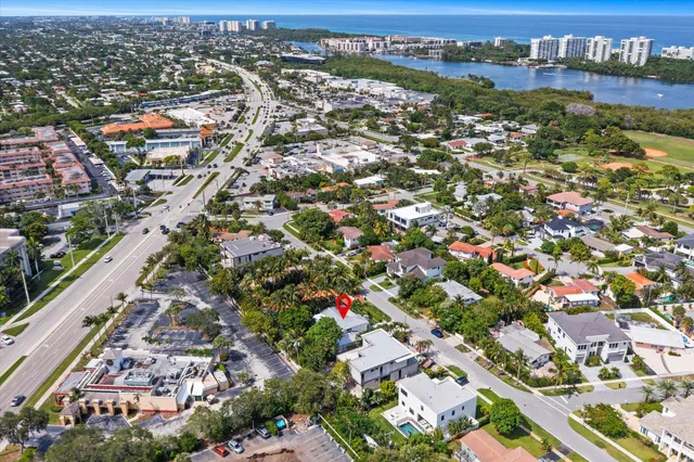$2,167,565 | 1455 Northeast 4th Avenue, Boca Raton, FL 33432