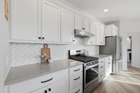 $590,000 | 5326 North Peninsula Way, McFarland, WI 53558