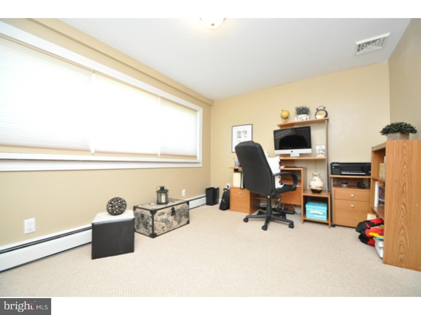 6347 Chapmans Road Allentown, PA 18106 - Photo 12 of 25 Gallery Image 12