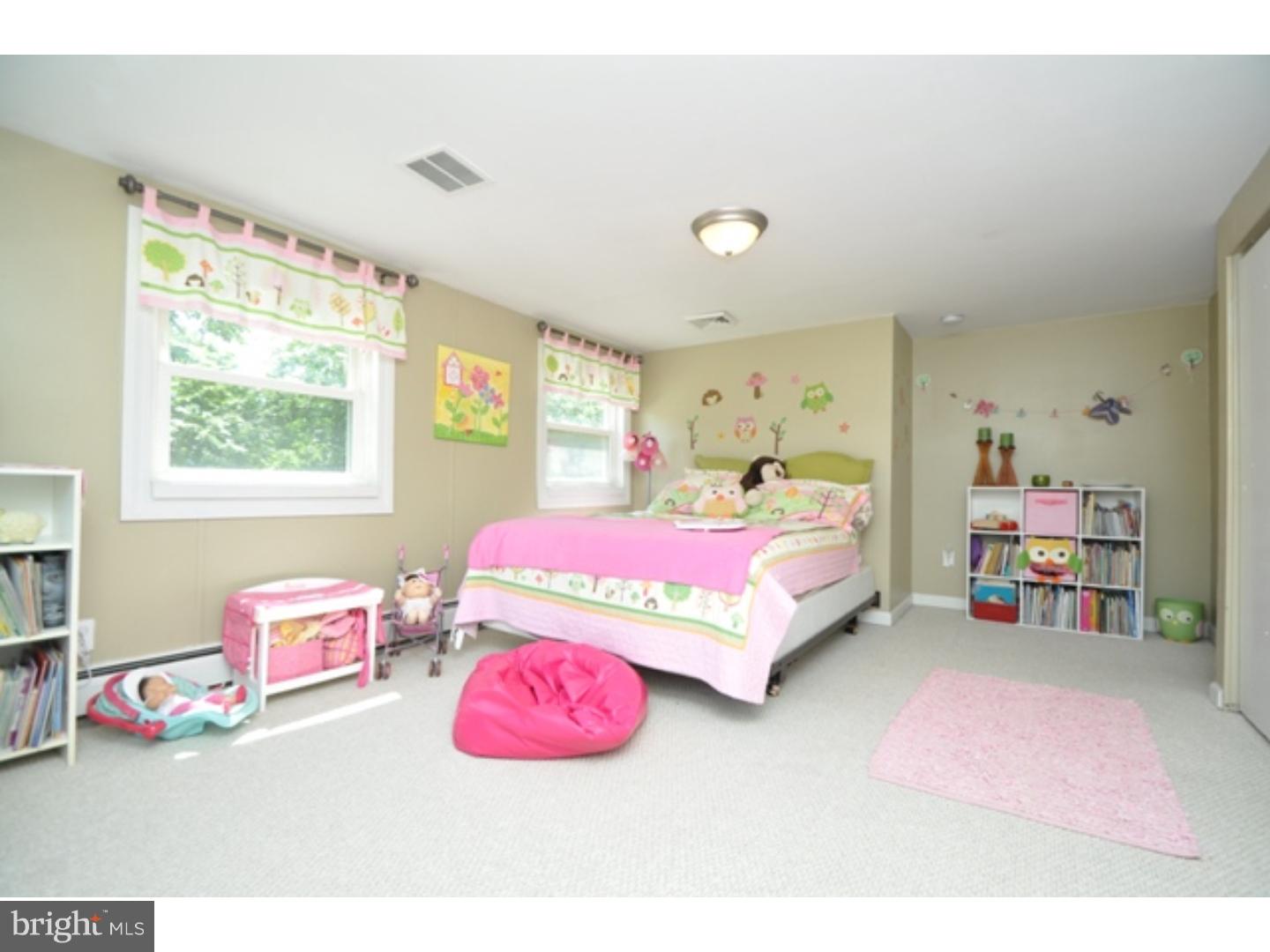 6347 Chapmans Road Allentown, PA 18106 - Photo 20 of 25 Gallery Image 20
