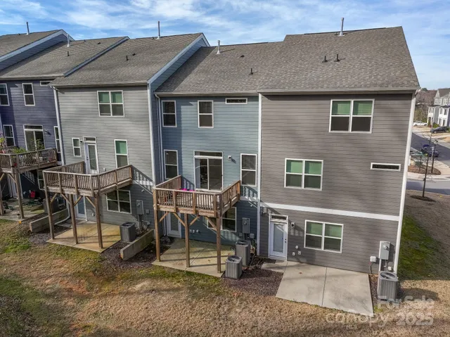 a view of house with outdoor space