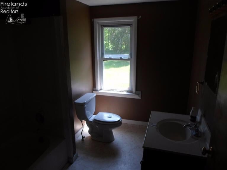 996 Lohr Road Galion, OH 44833 - Photo 9 of 10 Gallery Image 9