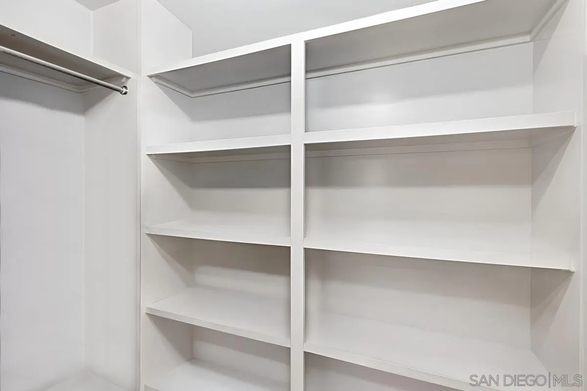 104 I Avenue Coronado, CA 92118 - Photo 14 of 34