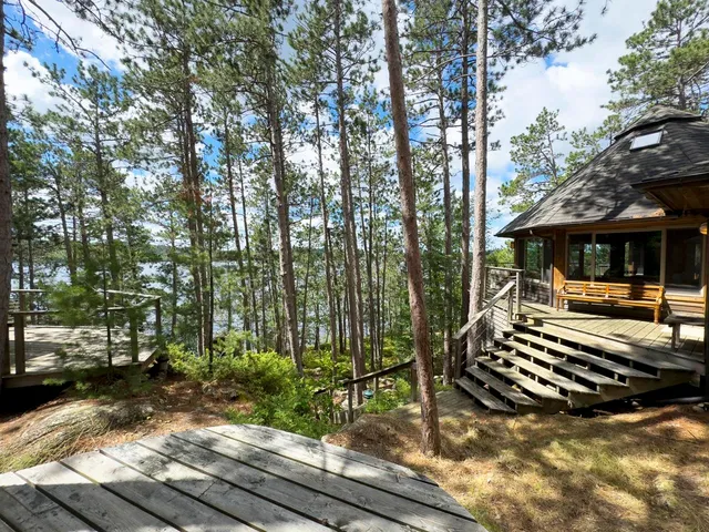 $1,585,000 | X X Waters Island, Ely, MN 55731