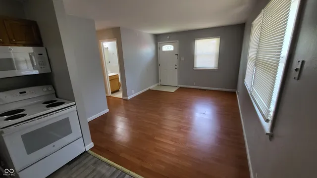 $950 | 3964 North Lesley Avenue, Indianapolis, IN 46226