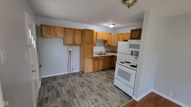 $999 | 3964 North Lesley Avenue, Indianapolis, IN 46226