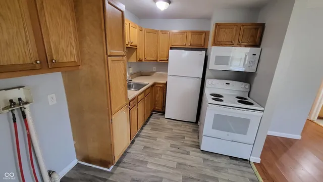 $999 | 3964 North Lesley Avenue, Indianapolis, IN 46226