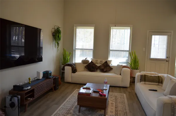 $2,200 | 27094 Grey Fox Run, Magnolia, TX 77354