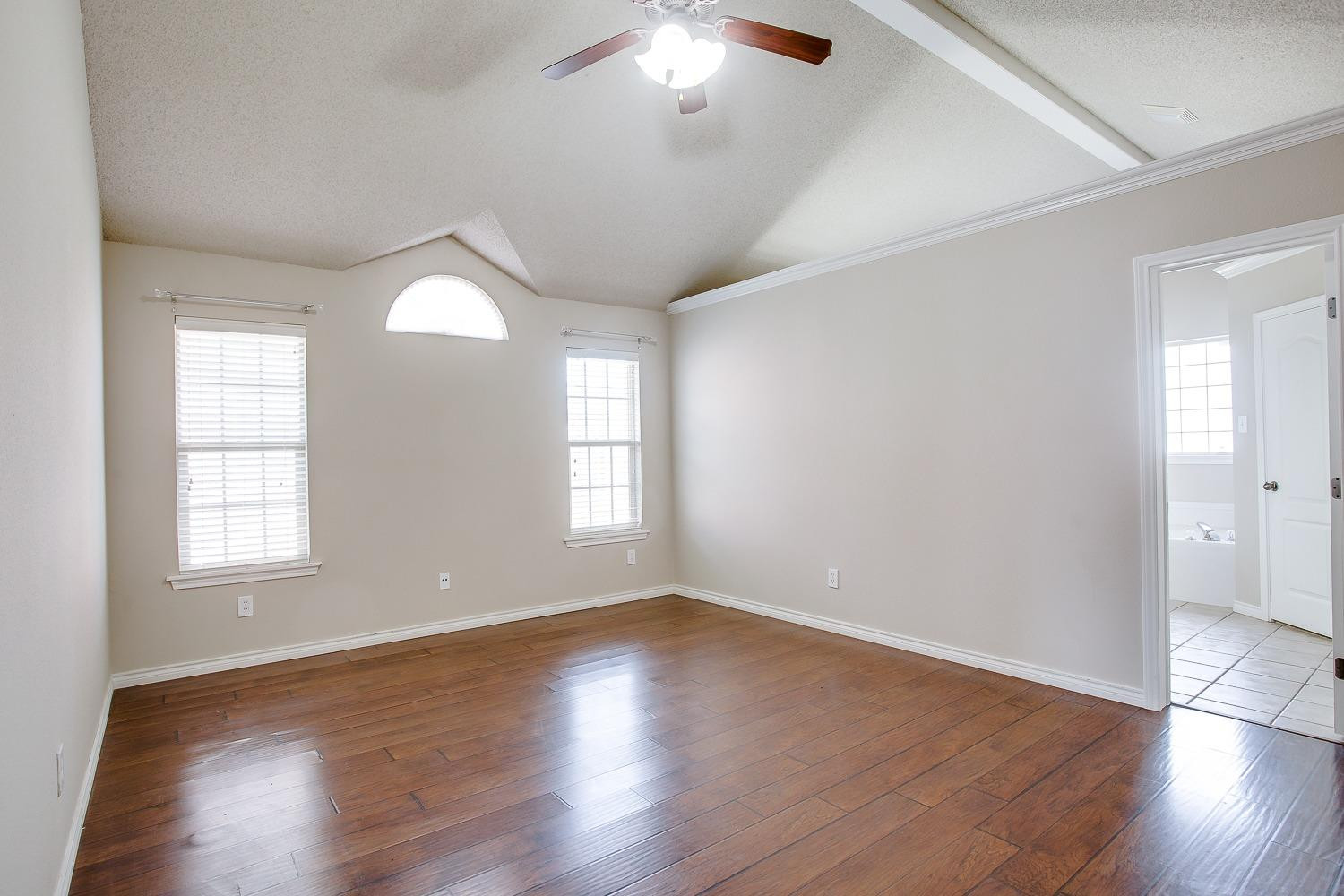 5912 102nd Street Lubbock, TX 79424 - Photo 11 of 18 Photo 11