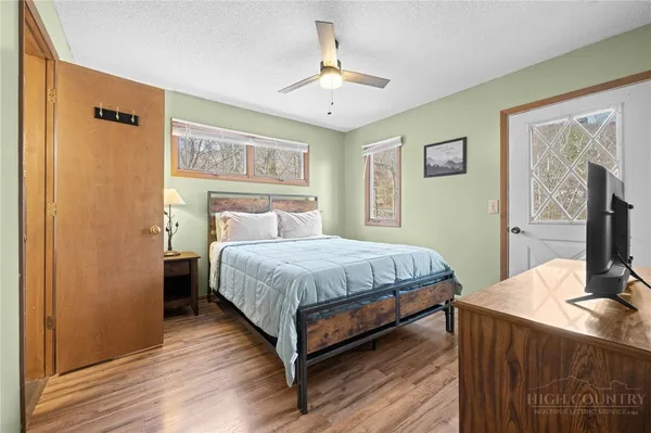 $350,000 | 106 West Pond Creek Road, Unit A, Beech Mountain, NC 28604