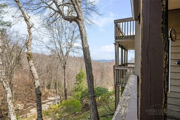 $350,000 | 106 West Pond Creek Road, Unit A, Beech Mountain, NC 28604