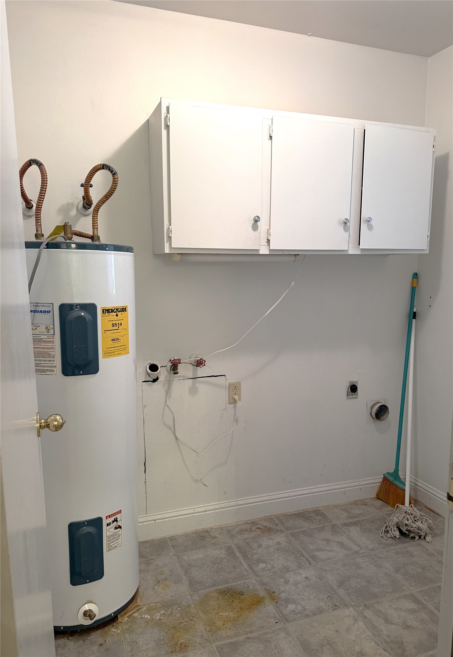 1036 8th Street Hempstead, TX 77445 - Photo 23 of 27 utility in house with wash/dryer connections