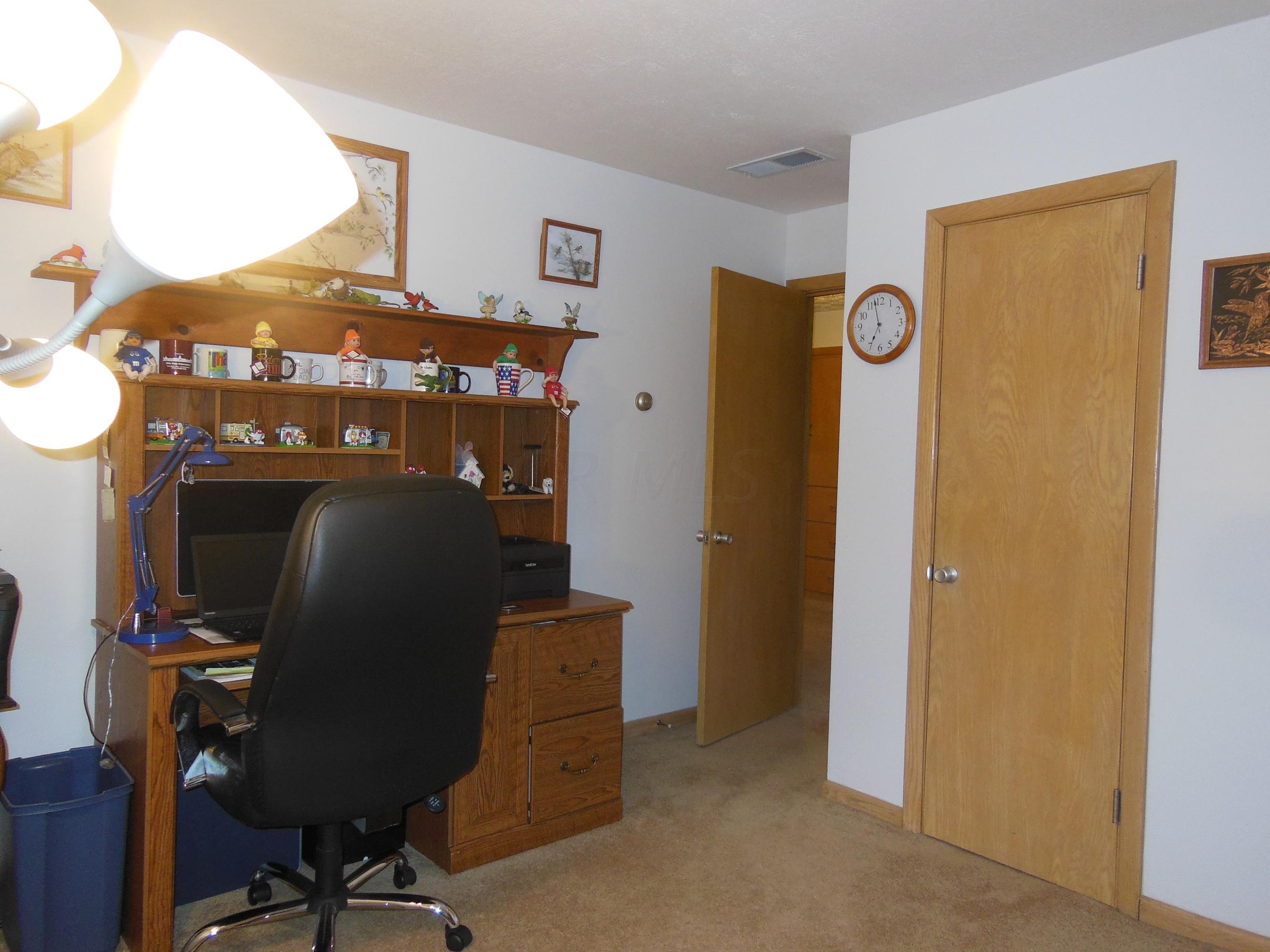 4681 Cemetery Road Hilliard, OH 43026 - Photo 16 of 28 Gallery Image 16
