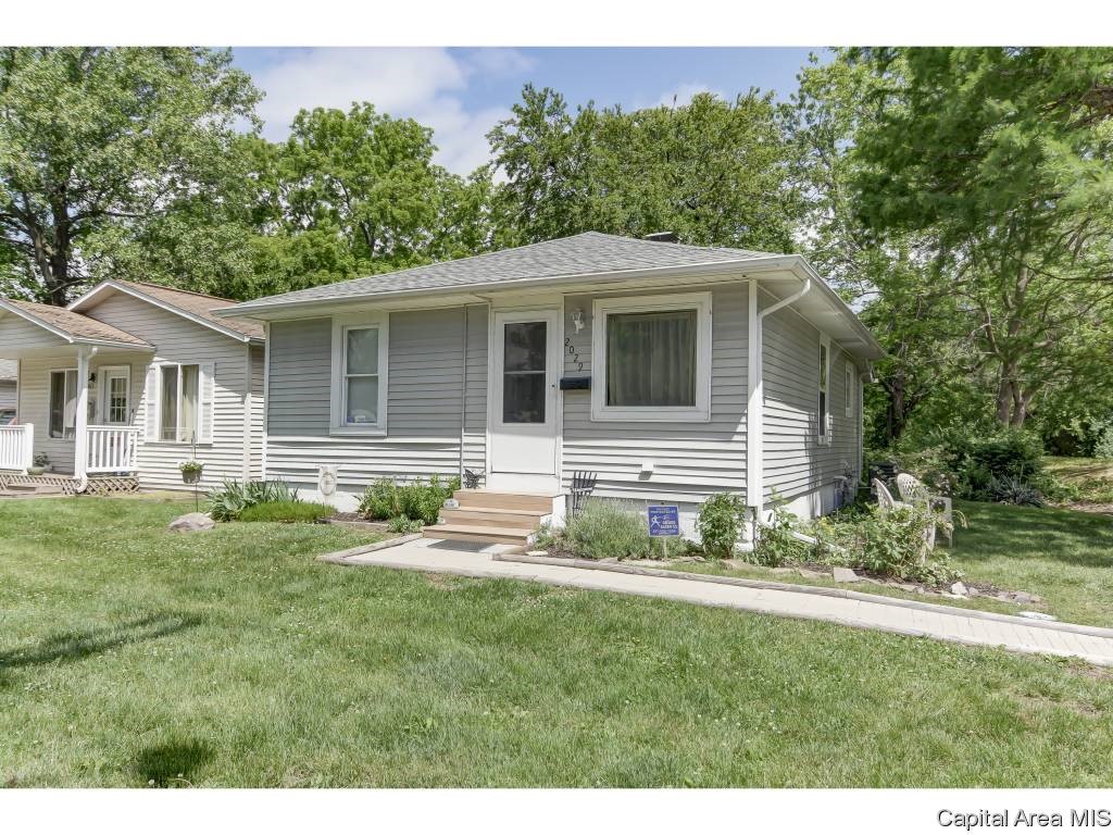 2029 East Keys Avenue Springfield, IL 62702 - Photo 15 of 30