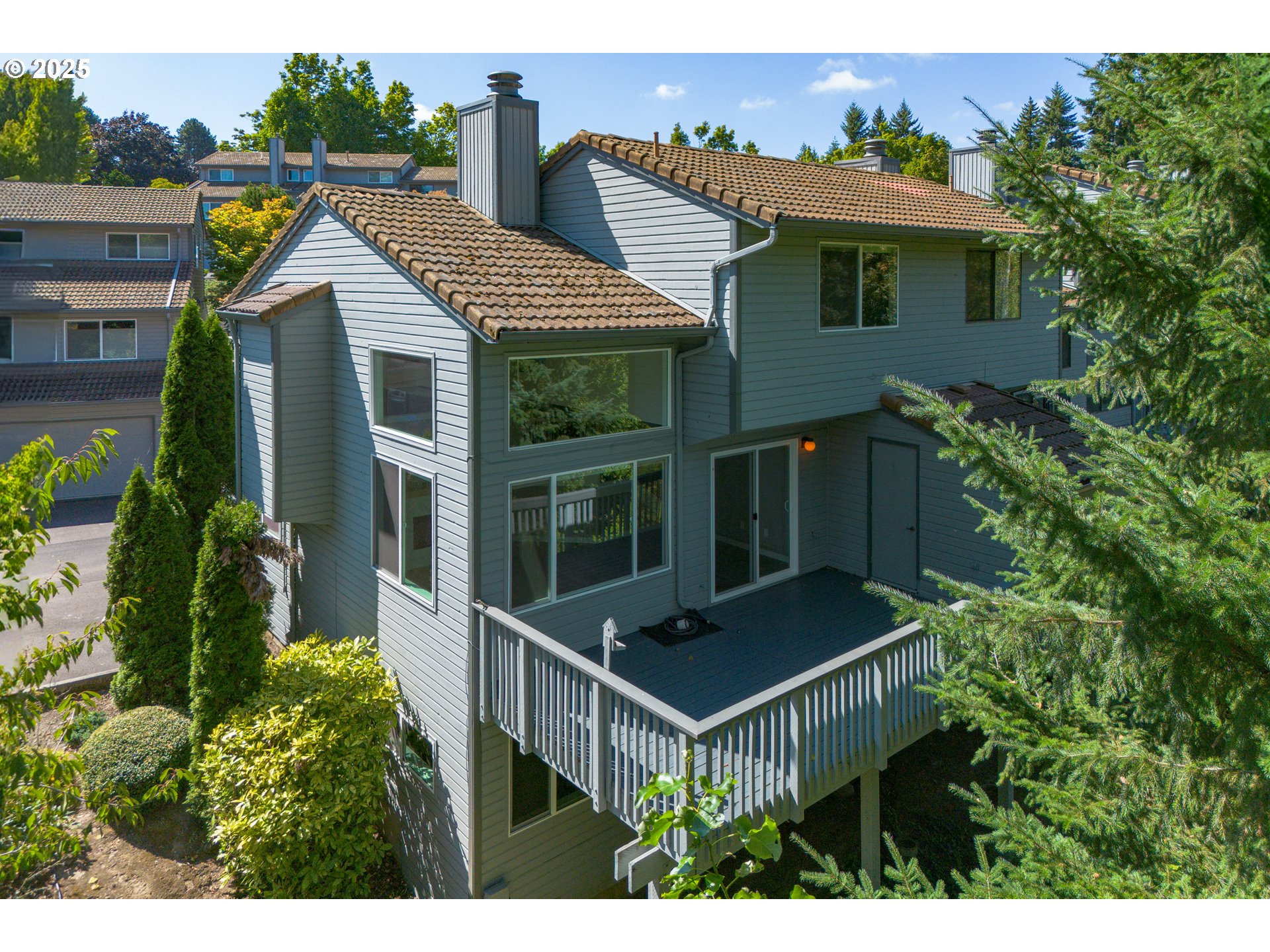 6233 Meridian Circle West Linn, OR 97068 - Photo 21 of 23 Drone View/UAV