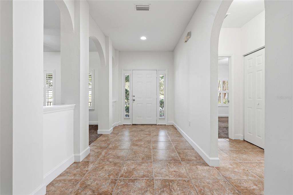 8693 Southwest 76th Place Gainesville, FL 32608 - Photo 6 of 36