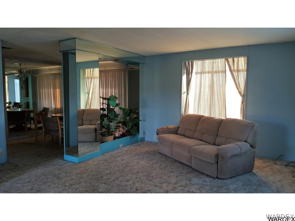 511 North Hunt Road Golden Valley, AZ 86413 - Photo 7 of 36