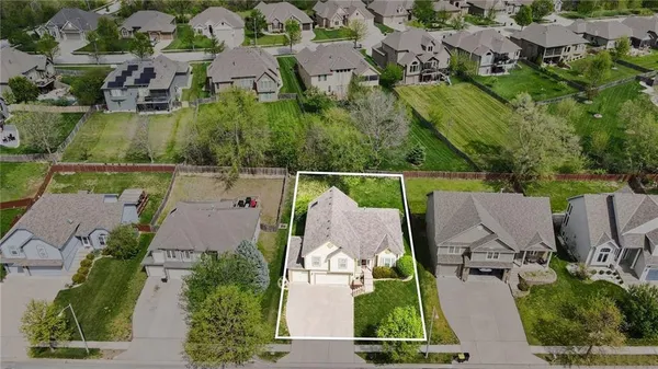 $425,000 | 3110 Northeast 91st Terrace, Kansas City, MO 64156
