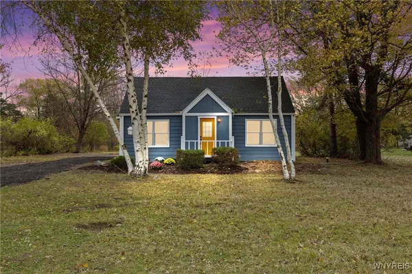 $250,000 | 8145 Erie Road, Evans, NY 14006