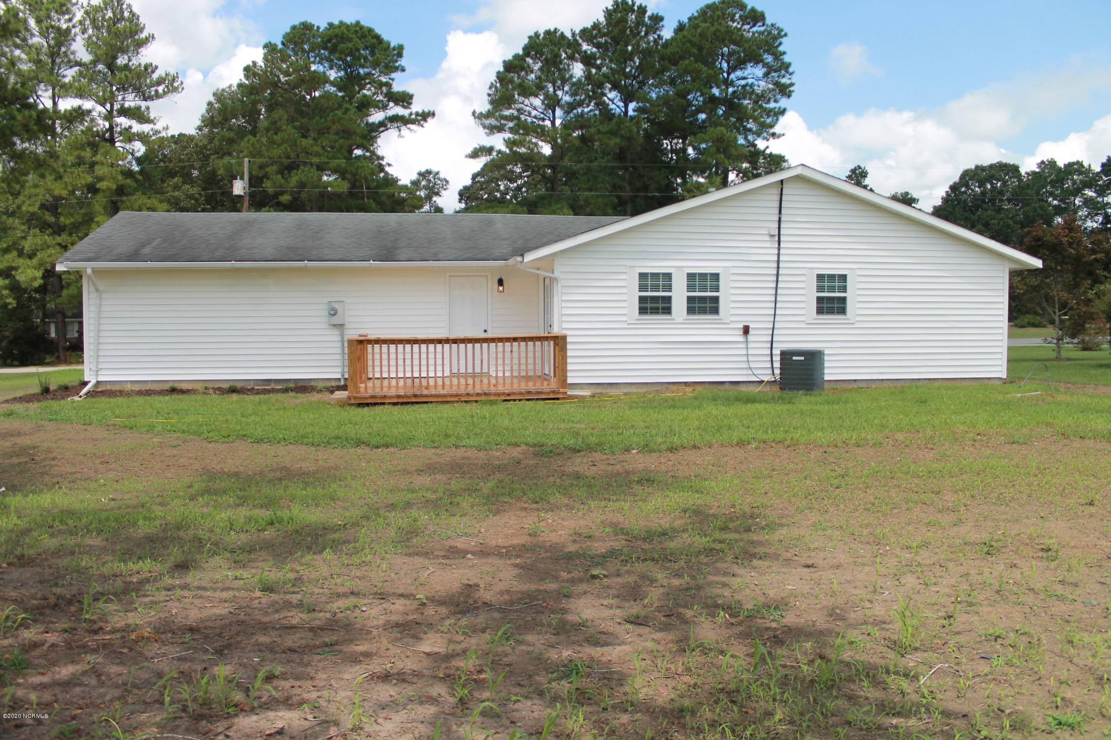 475 Inman Lake Road Whiteville, NC 28472 - Photo 12 of 48 IMG_4847