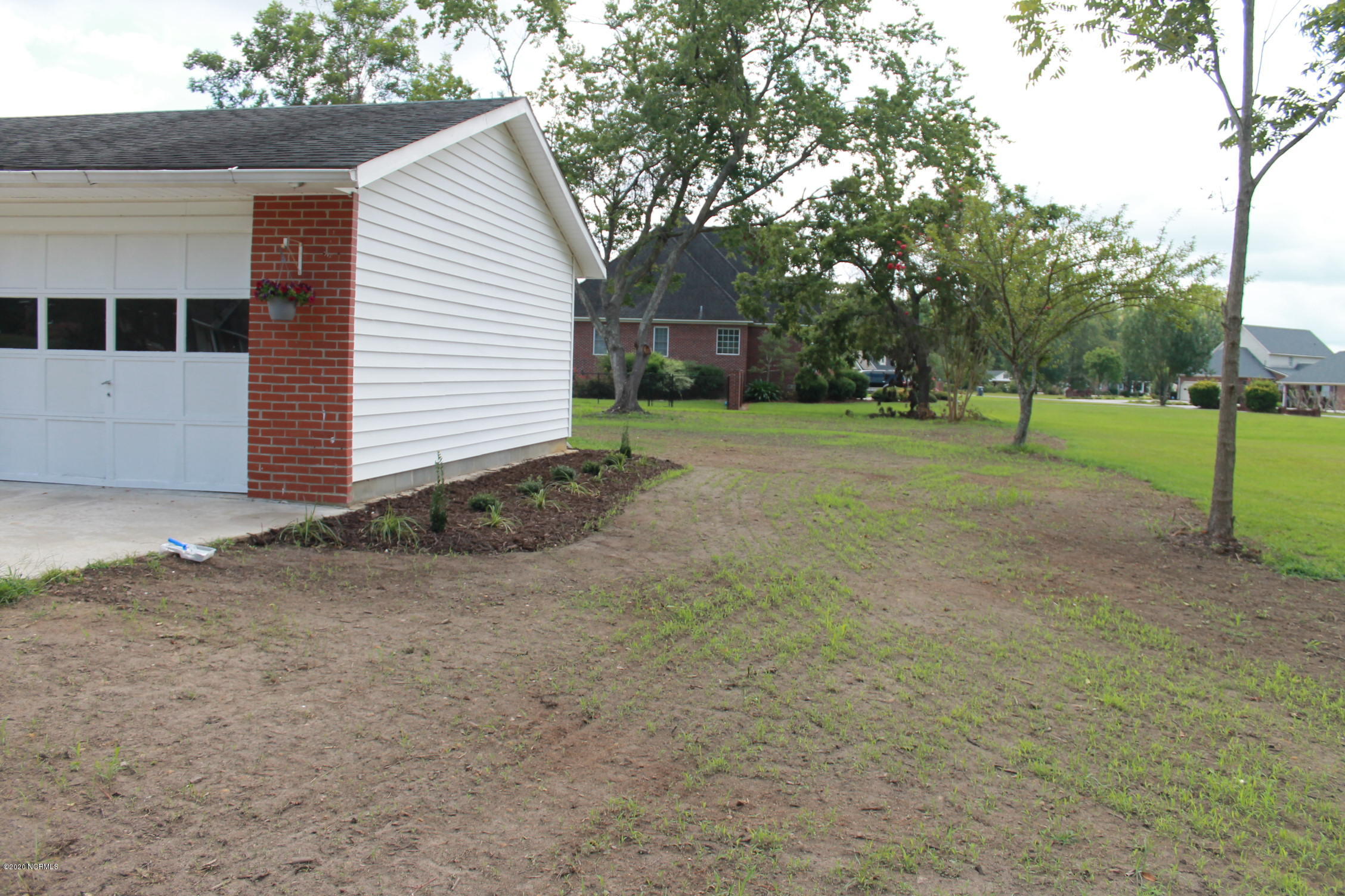 475 Inman Lake Road Whiteville, NC 28472 - Photo 9 of 48 IMG_4844