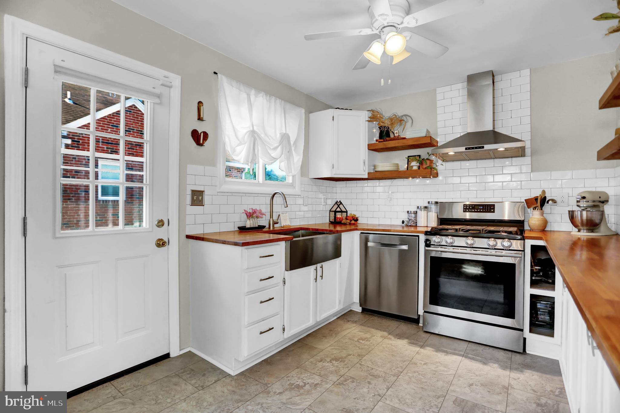 3102 River Drive Road Sparrows Point, MD 21219 - Photo 4 of 45