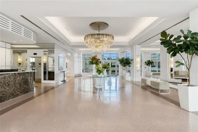 $2,550,000 | 3739 Collins Avenue, Unit N605, Miami Beach, FL 33140