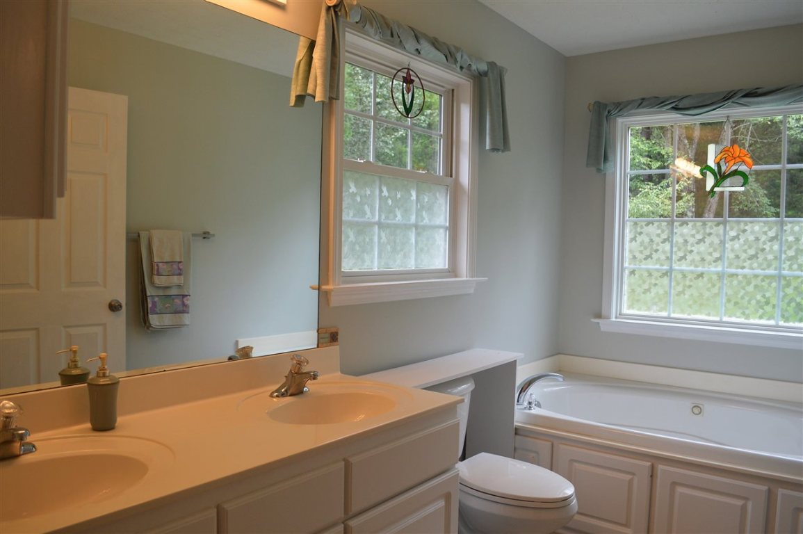 404 Chetola Road, Unit TERRACE MEADOWS Seneca, SC 29672 - Photo 24 of 36