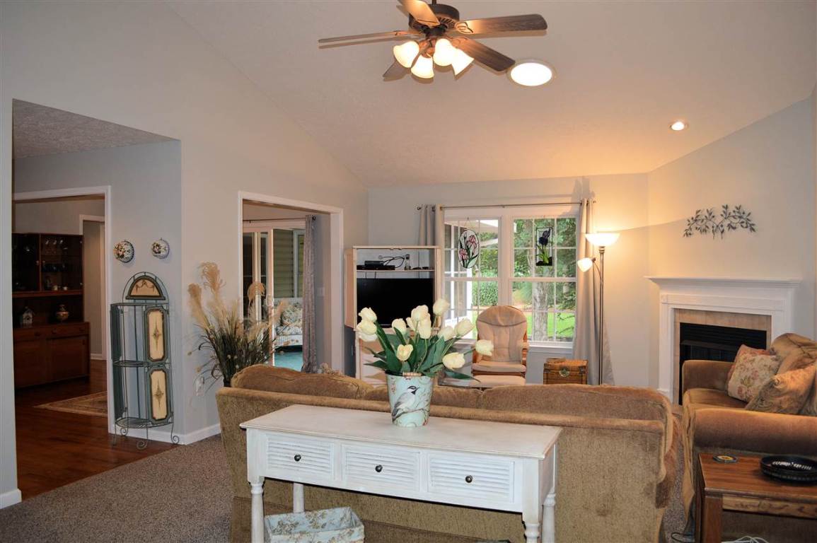 404 Chetola Road, Unit TERRACE MEADOWS Seneca, SC 29672 - Photo 4 of 36