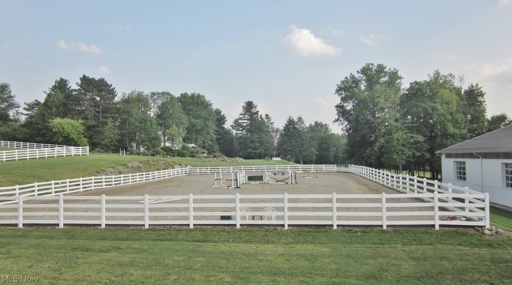 8844 Mentor Road Mentor, OH 44060 - Photo 8 of 25 Outdoor Riding arena.