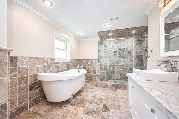 $4,200 | 14127 Britoak Lane, Houston, TX 77079