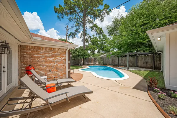 $4,200 | 14127 Britoak Lane, Houston, TX 77079