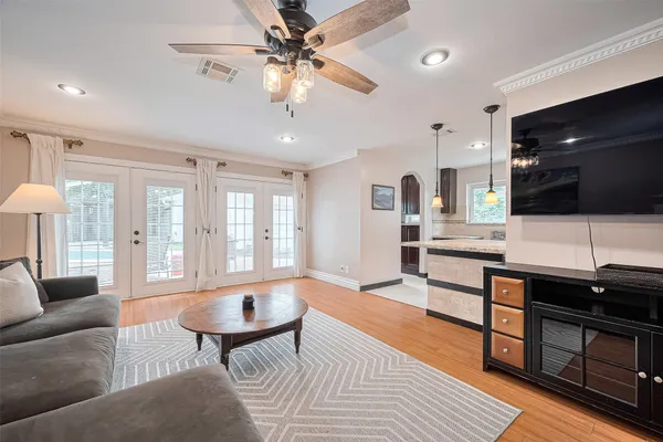 $4,200 | 14127 Britoak Lane, Houston, TX 77079