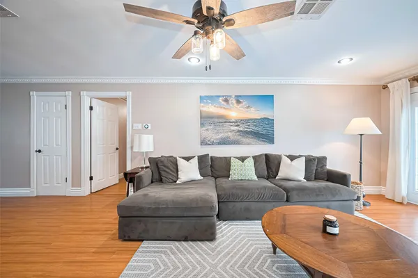 $4,200 | 14127 Britoak Lane, Houston, TX 77079