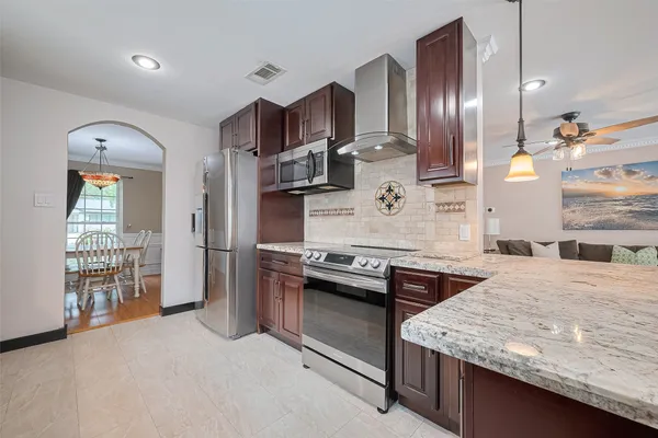 $4,200 | 14127 Britoak Lane, Houston, TX 77079