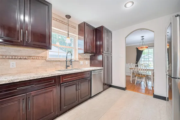 $4,200 | 14127 Britoak Lane, Houston, TX 77079