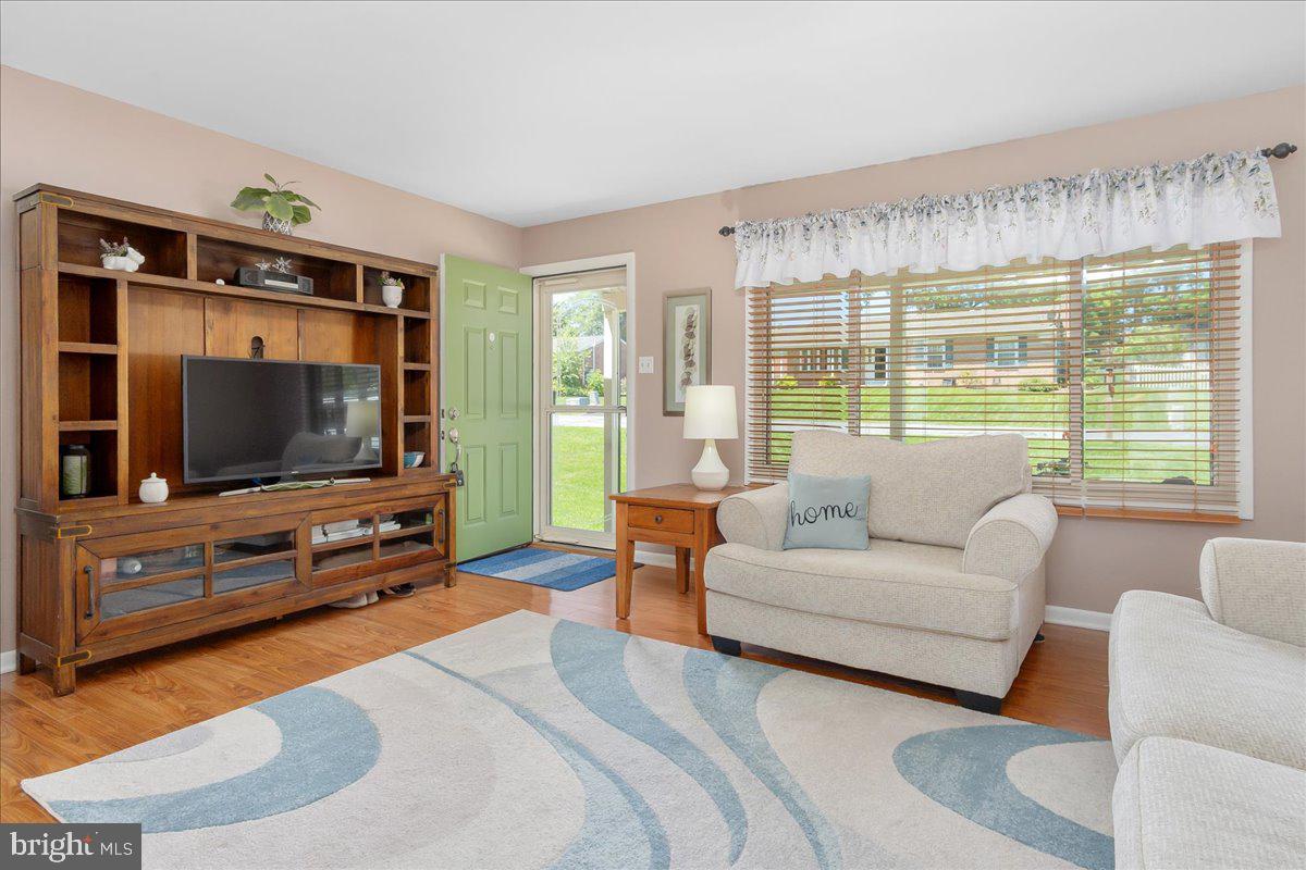 14 Stanford Road Hagerstown, MD 21742 - Photo 3 of 33