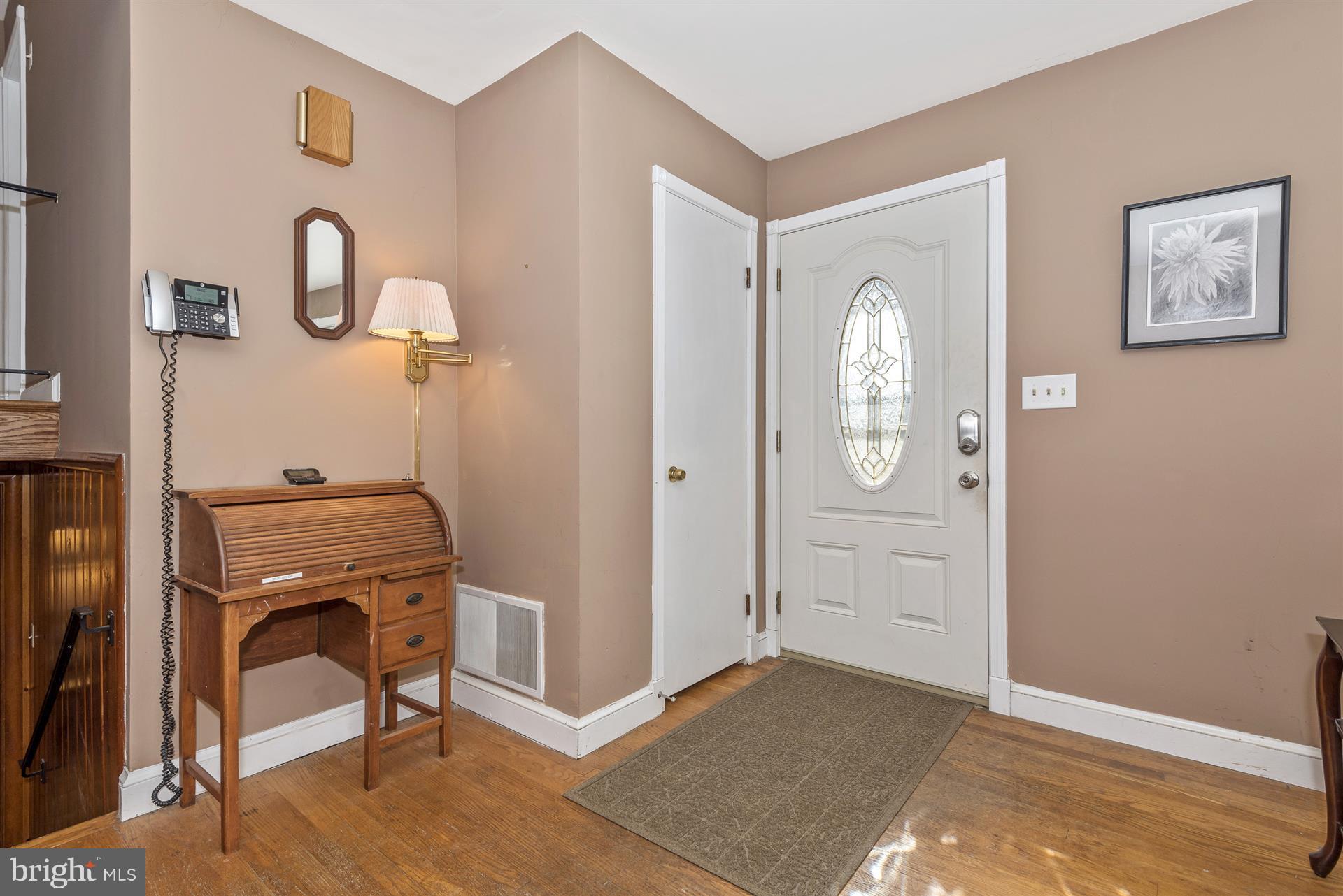 9819 Hawkins Creamery Road Damascus, MD 20872 - Photo 2 of 30 Interior (General)
