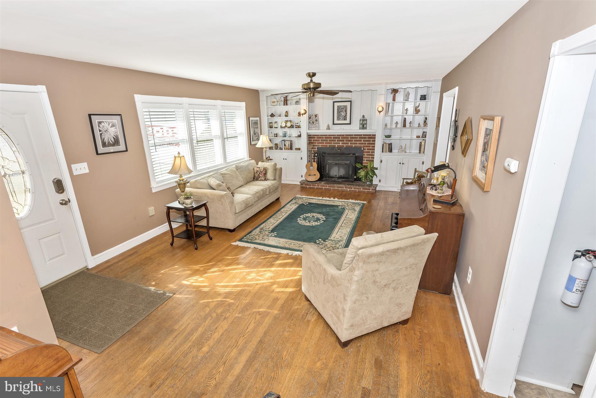 9819 Hawkins Creamery Road Damascus, MD 20872 - Photo 5 of 30 Interior (General)