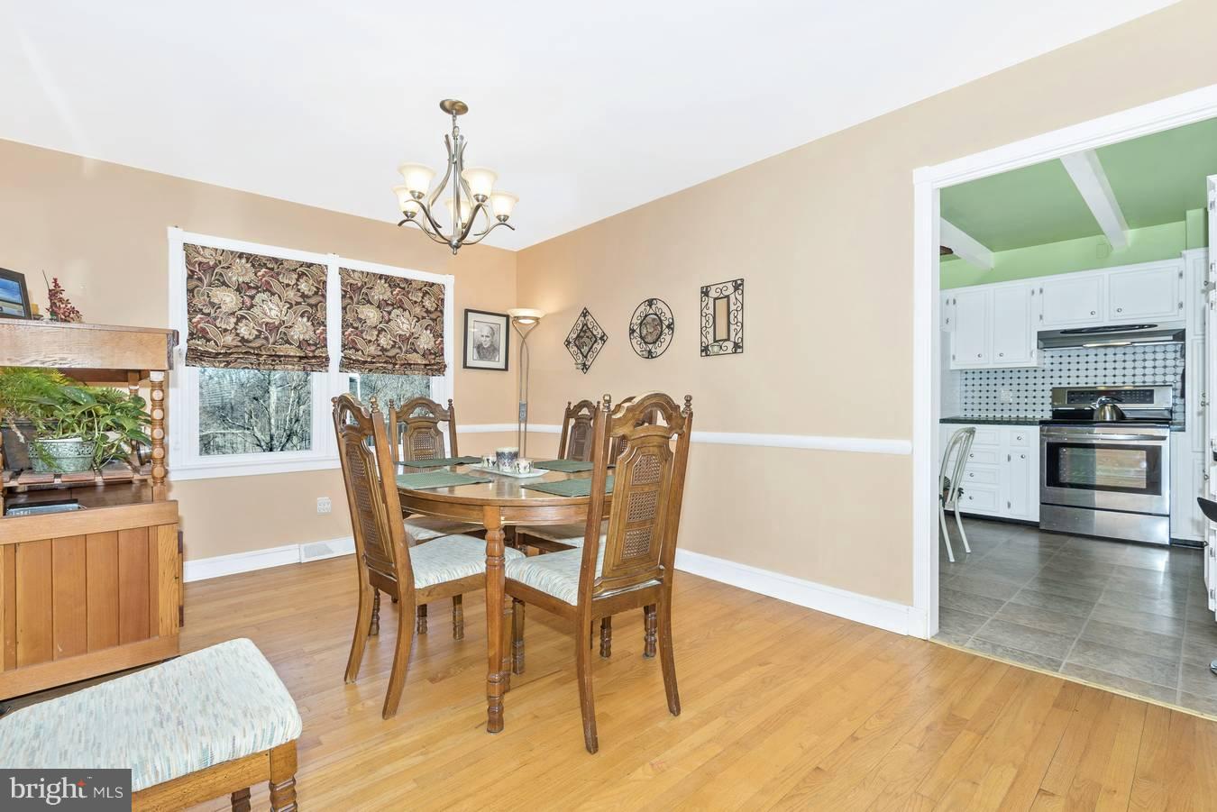 9819 Hawkins Creamery Road Damascus, MD 20872 - Photo 10 of 30 Dining Room