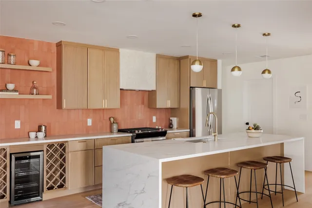 $875,000 | 1400 Corona Drive, Austin, TX 78723