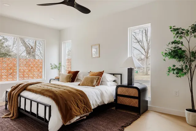 $875,000 | 1400 Corona Drive, Austin, TX 78723