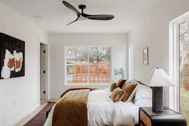 $875,000 | 1400 Corona Drive, Austin, TX 78723