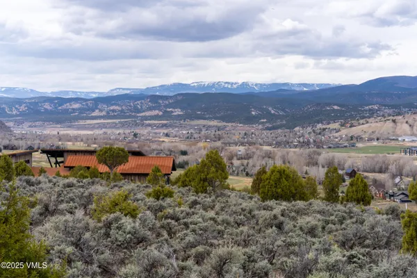 $495,000 | 989 East Haystacker Drive, Eagle, CO 81631
