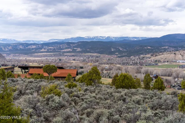 $495,000 | 989 East Haystacker Drive, Eagle, CO 81631