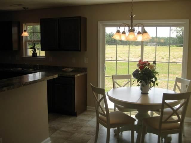 157 Windsor Springs Road Conway, SC 29527 - Photo 5 of 7 Gallery Image 5