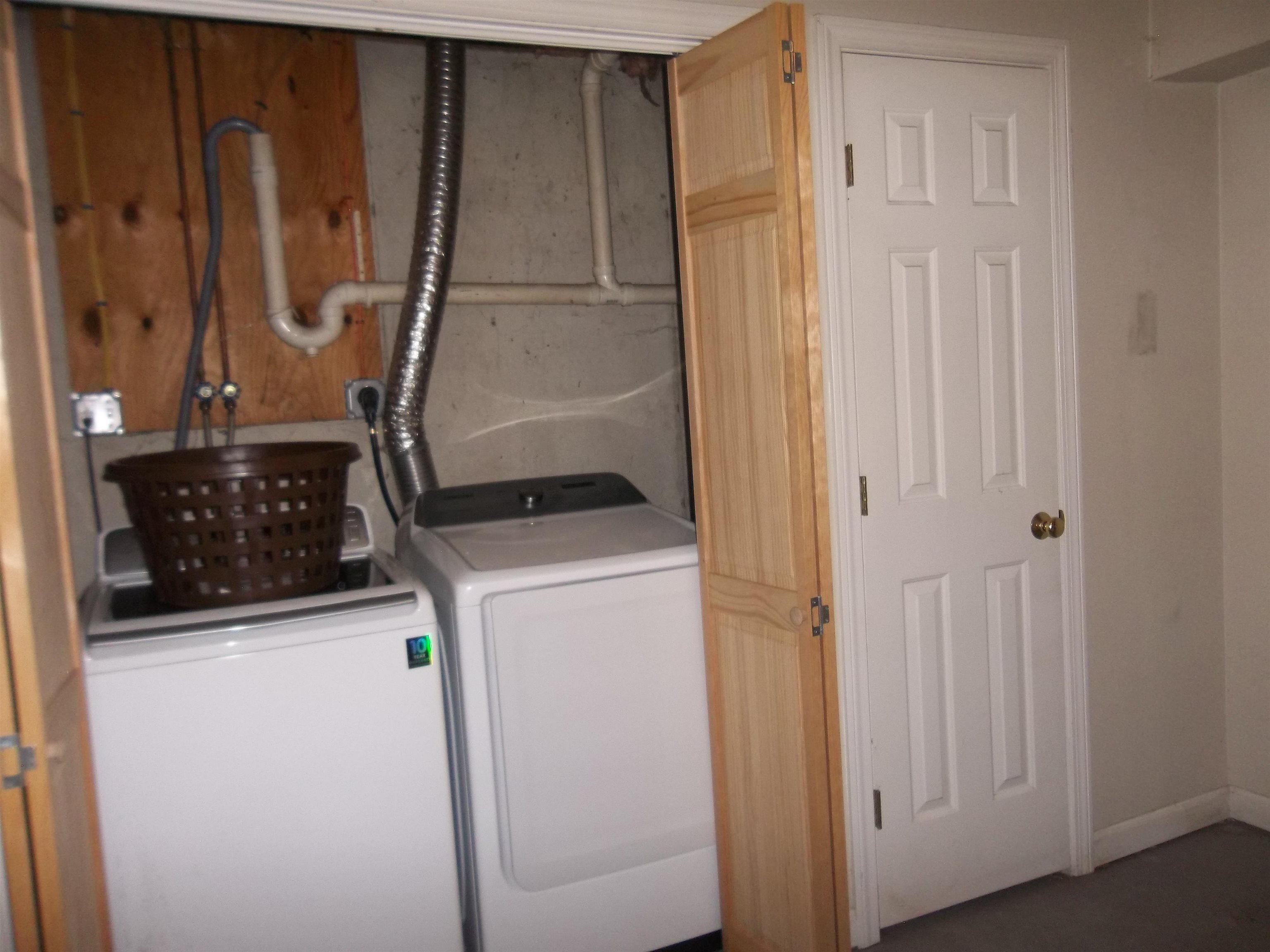 82 Ridge Road Barnstead, NH 03225 - Photo 17 of 29 Gallery Image 17