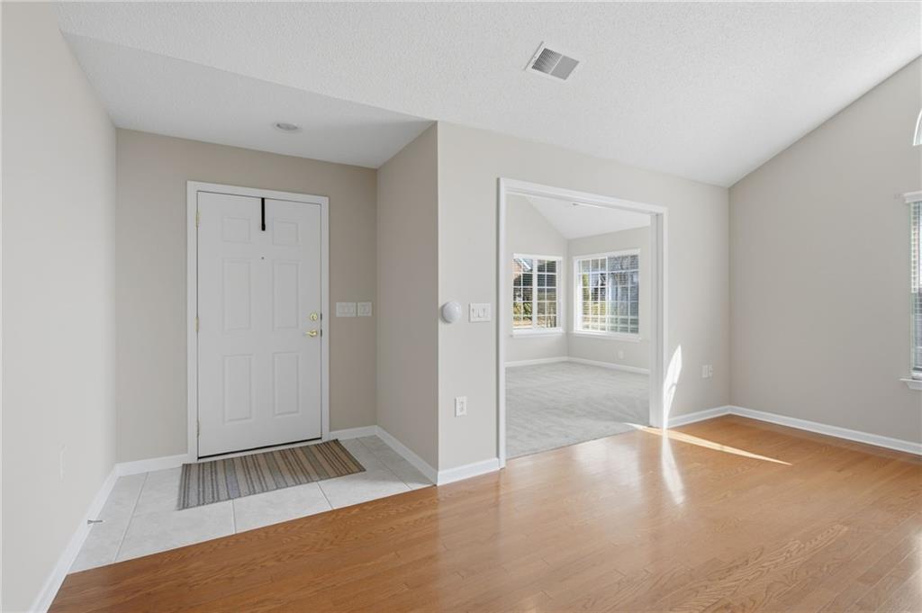 2994 Oakside Circle Alpharetta, GA 30004 - Photo 10 of 32